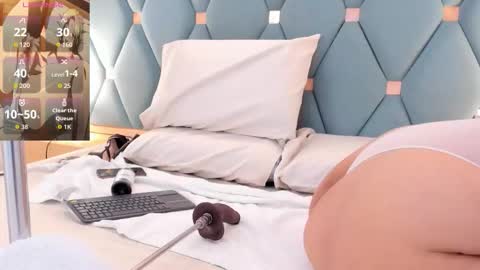 Bella online show from February 22, 11:33 am