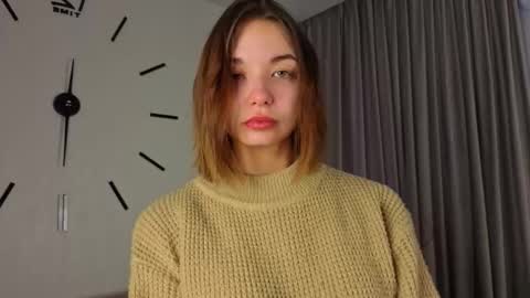 Agness online show from November 17, 4:24 am