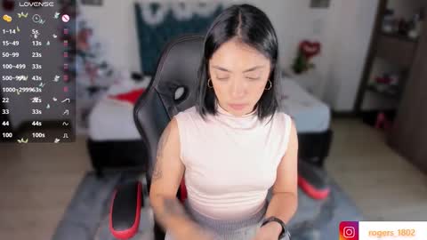 isabel  online show from November 30, 6:12 pm