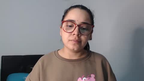 Snapshot of isemma chatting on March 11, 3:04 am Emma online show from March 11, 3:04 am