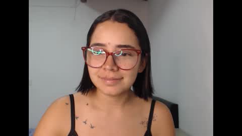 Snapshot of isemma chatting on September 17, 3:48 am Emma online show from September 17, 3:48 am
