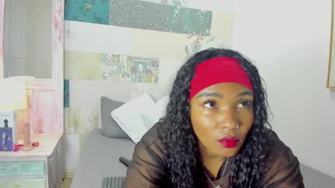 Snapshot of isla_scott chatting on January 7, 11:26 am Vanessa online show from January 7, 11:26 am