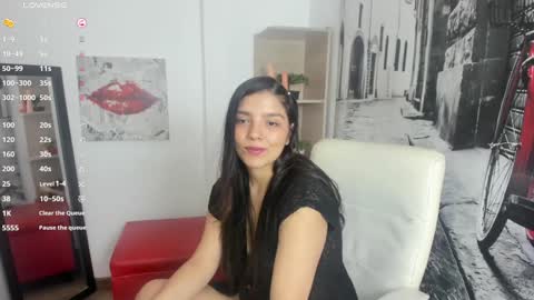 Snapshot of issa_nassar chatting on December 2, 12:39 pm Issa online show from December 2, 12:39 pm