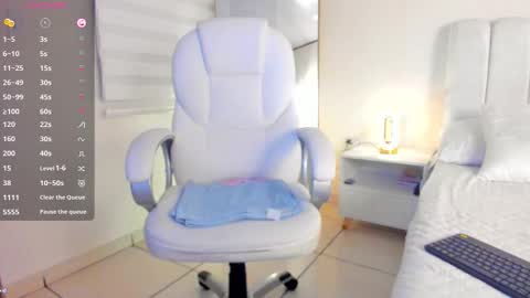 Isa  online show from March 27, 5:42 am