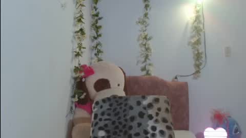 Itala Gomez online show from September 10, 1:38 am