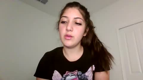 ItalianKitty online show from February 26, 3:27 am