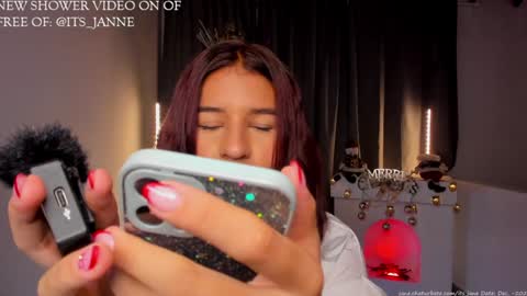 Snapshot of its_jane chatting on December 21, 10:51 pm ITS JANE online show from December 21, 10:51 pm
