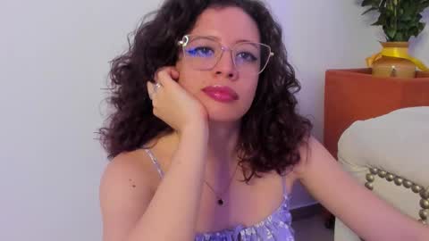 Snapshot of its_marie chatting on March 9, 2:21 pm Maria online show from March 9, 2:21 pm