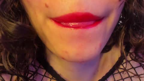 Snapshot of its_marie chatting on January 9, 1:45 pm Maria online show from January 9, 1:45 pm