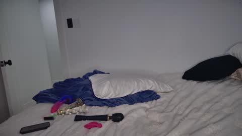 itscaylawatsun online show from December 21, 12:31 am