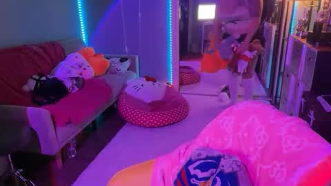 KuroKiss online show from November 2, 3:10 am