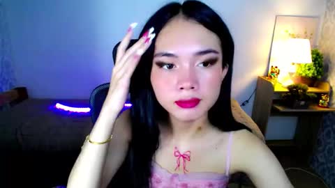 Snapshot of itsmeloveypinay chatting on October 5, 6:46 pm itsmeloveypinay online show from October 5, 6:46 pm