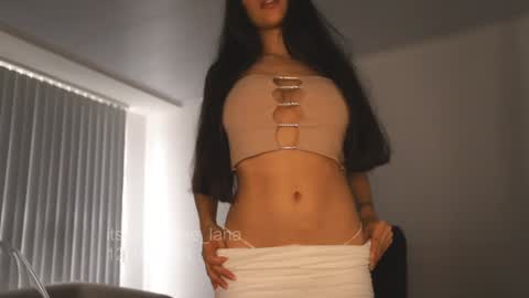 itsssssssme_lana online show from October 14, 3:25 pm