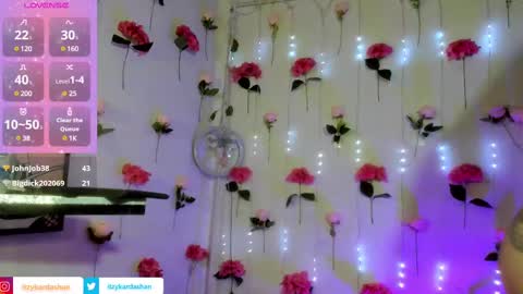 Snapshot of itzykardashan chatting on February 14, 12:19 am hello i am alejandra My Favorite tips 10004003332221231007744 PVT OPEN online show from February 14, 12:19 am