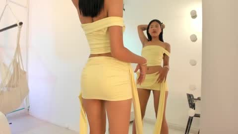 ivania_lua online show from May 5, 11:24 am