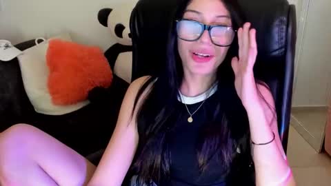 ivanna_essis online show from November 11, 1:12 am