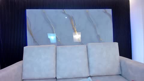 Snapshot of ivannafoxx_ chatting on October 3, 4:12 pm ivanna online show from October 3, 4:12 pm