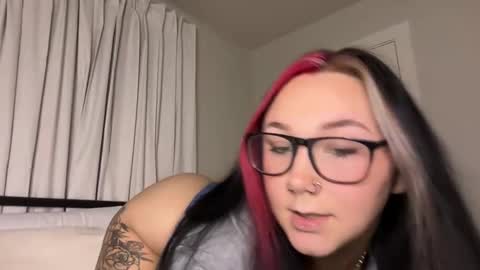 ivey jade online show from September 16, 6:32 am