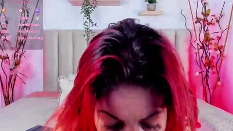 Snapshot of ivone_adams chatting on February 19, 4:34 am Ivone Adams online show from February 19, 4:34 am