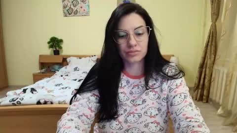 Ivory online show from March 9, 4:43 pm