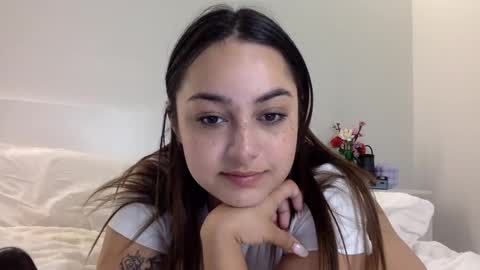 ivoryreed online show from December 30, 10:43 am