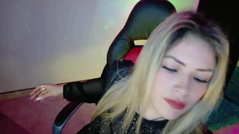 Diana Rojas  online show from October 27, 10:48 pm