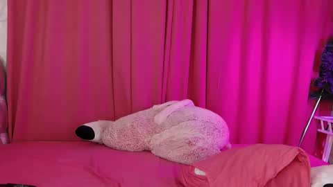 ivy_dean_ivy online show from November 6, 7:25 am