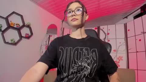 Snapshot of ivy_leister chatting on October 30, 5:21 am Ivy online show from October 30, 5:21 am