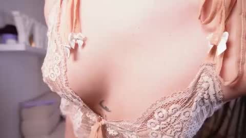 Ivy  online show from June 13, 5:05 am