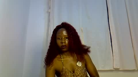 iynika online show from July 17, 1:10 am