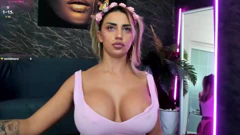 izabelatessa online show from October 25, 7:54 pm