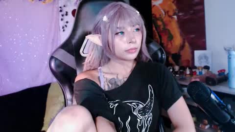 jade 18  online show from February 24, 7:07 am