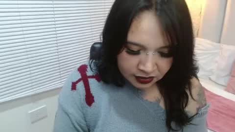 Jackie online show from June 1, 7:37 pm