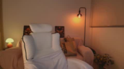 Snapshot of jacky_croft chatting on October 12, 5:10 am Linda Sofia help me get to 100 thumbs up online show from October 12, 5:10 am