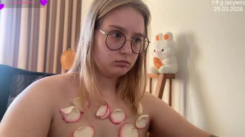 jacywinslat online show from March 29, 10:14 am