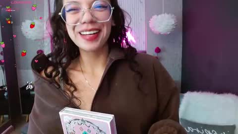 JADE online show from March 6, 8:37 pm