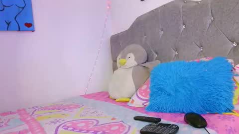 Jade Watson online show from May 8, 8:28 am