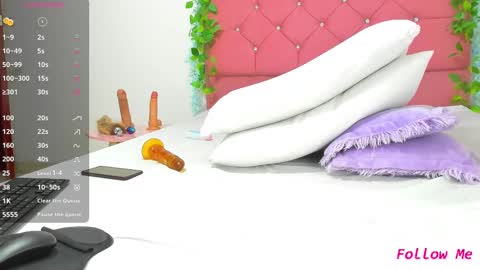 jadiya   Hot online show from March 1, 10:45 am