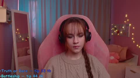 jamie_chung online show from April 2, 3:04 am