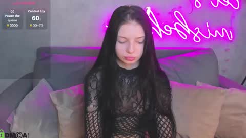 Eva online show from February 2, 11:37 pm