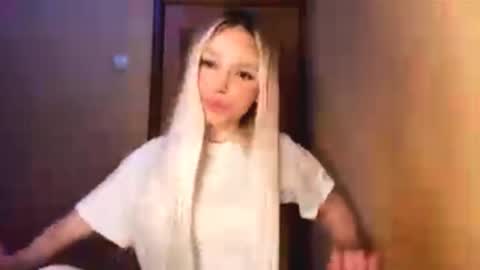 Kary online show from February 23, 8:41 pm