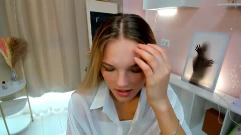 Snapshot of janewirtz chatting on October 8, 6:18 am Hi Im Alice and here youll find something online show from October 8, 6:18 am