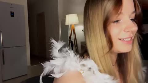 Janni online show from November 1, 7:29 pm