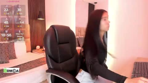 Jasmin  online show from April 12, 10:40 am