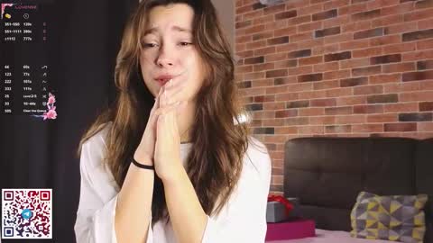 Chloe online show from September 10, 6:13 am