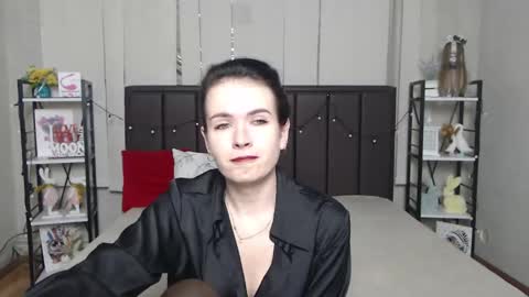 JasmineKouch online show from November 22, 6:49 am