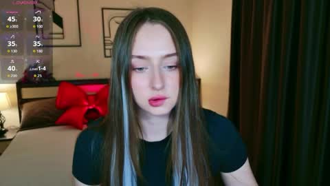 Jasmine online show from April 5, 10:14 am