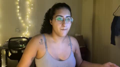 Jasmine online show from May 3, 9:18 pm