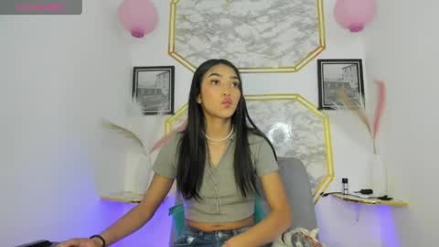 Jaulyn online show from May 26, 12:15 pm
