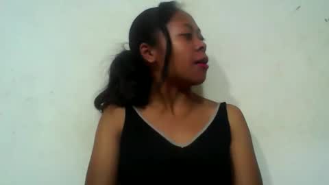 jayalydiah online show from December 2, 1:46 pm